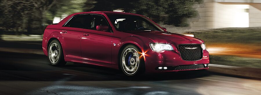 Chrysler 300 - "Hazte notar y causa impresión"